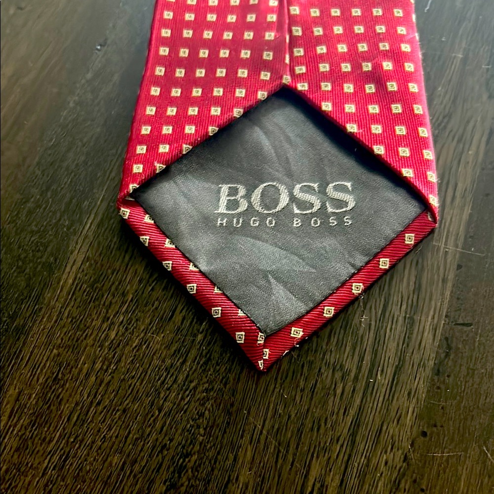 Hugo Boss Red Square Dot Tie. 100% Silk.